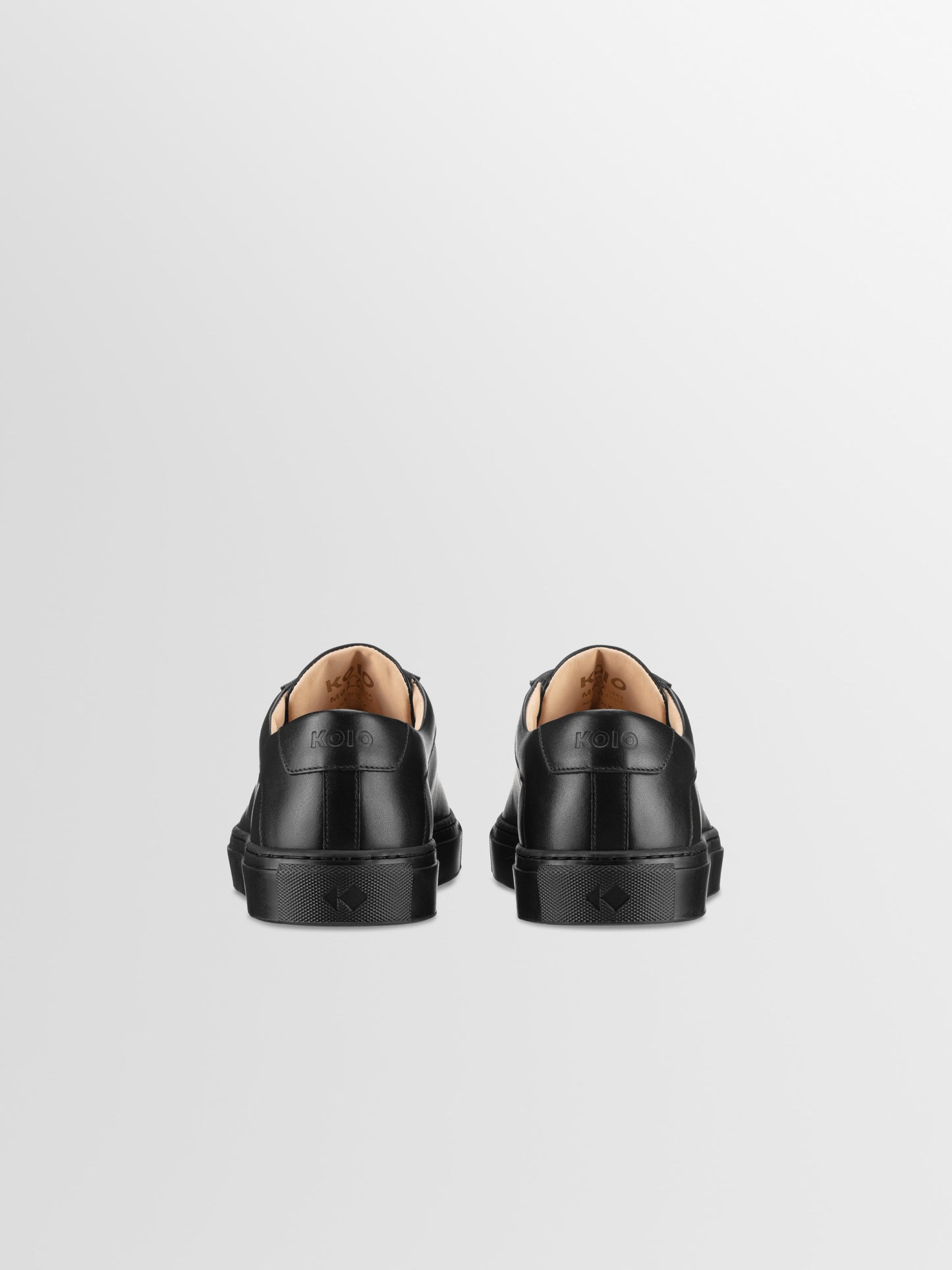 Capri Leather Sneaker in Nero