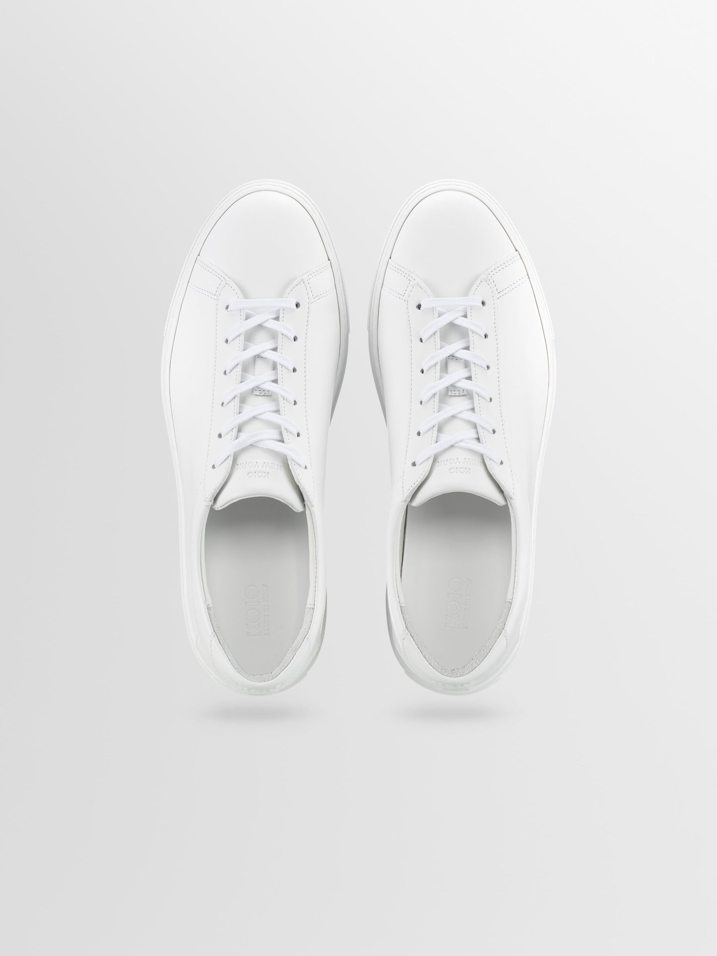 Capri Leather Sneaker in Triple White Wide Fit