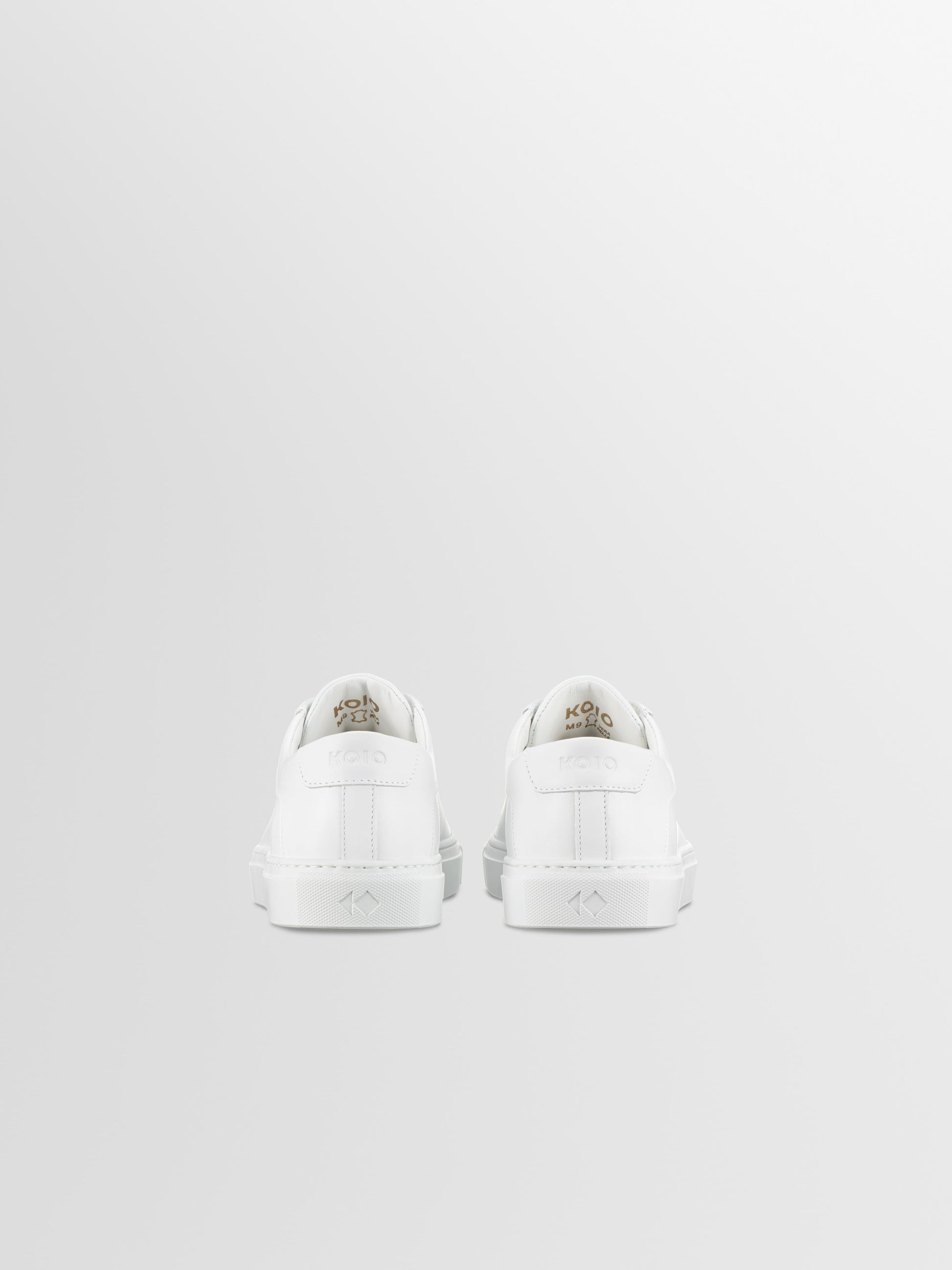 Capri Leather Sneaker in Triple White