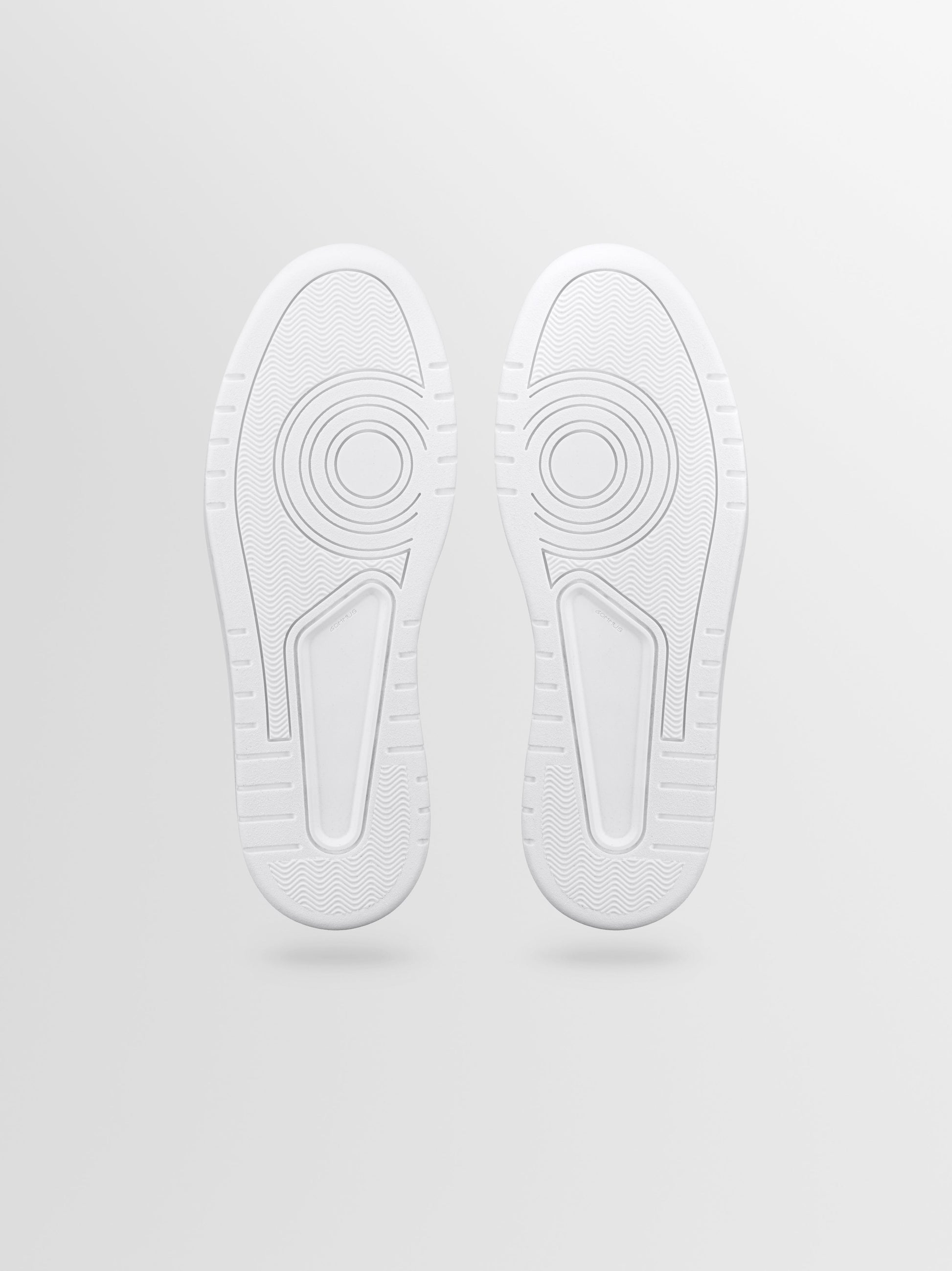 Carrara Suede Sneaker in Grove