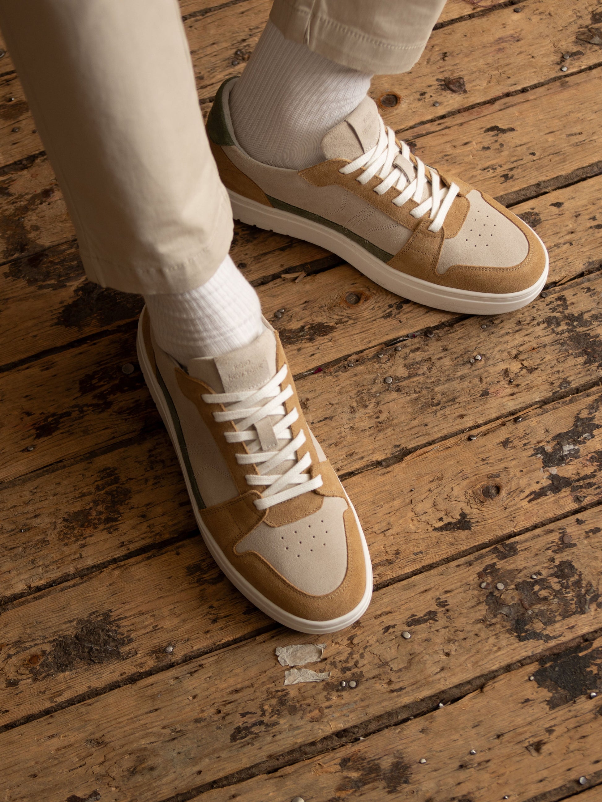 Carrara Suede Sneaker in Grove