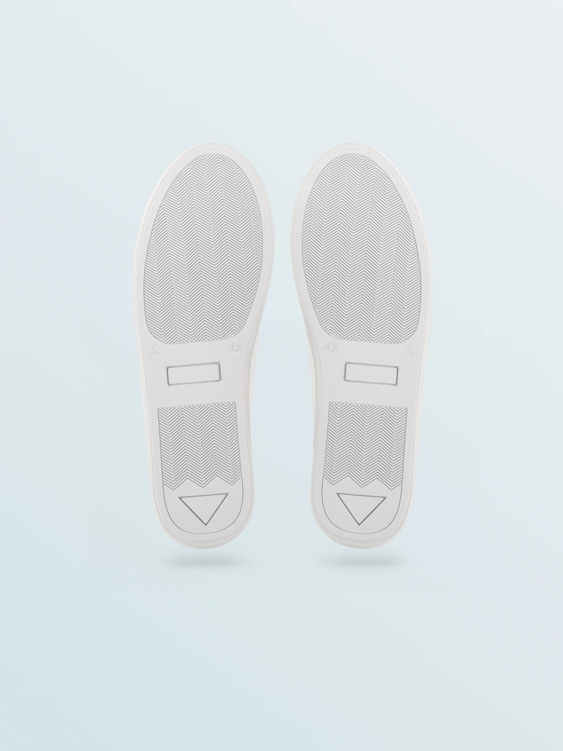 Vegan 01 Sneaker in Triple White